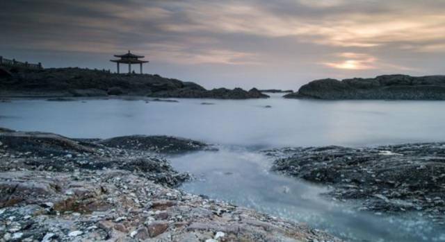 覺華島由菊花島,張山島,楊家山島和磨盤山島組成.