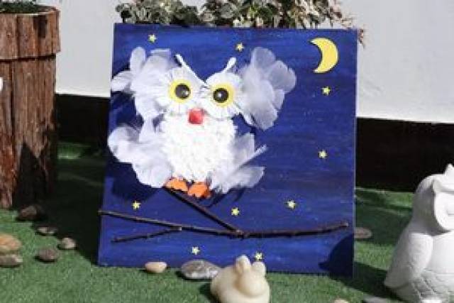 教师环保手工比赛进行时