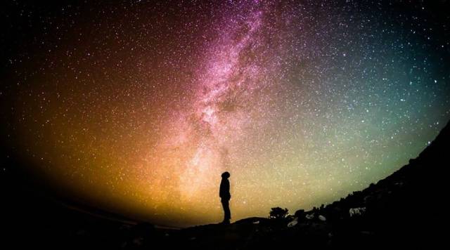 妈妈,星星为什么会眨眼?这样回答才是对的