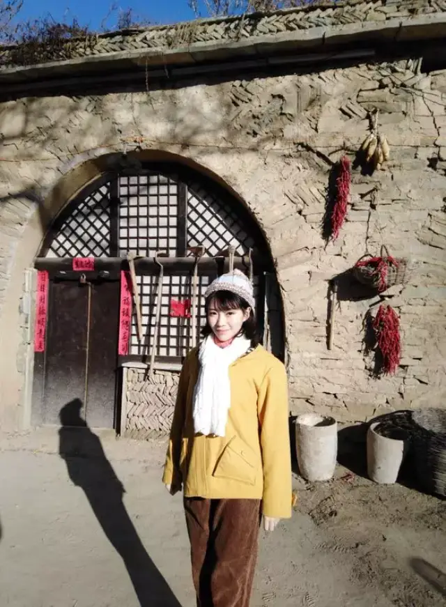 电影《爱的那样小心》开机,"马莉"完颜羽珊为爱活出腊梅的韧性