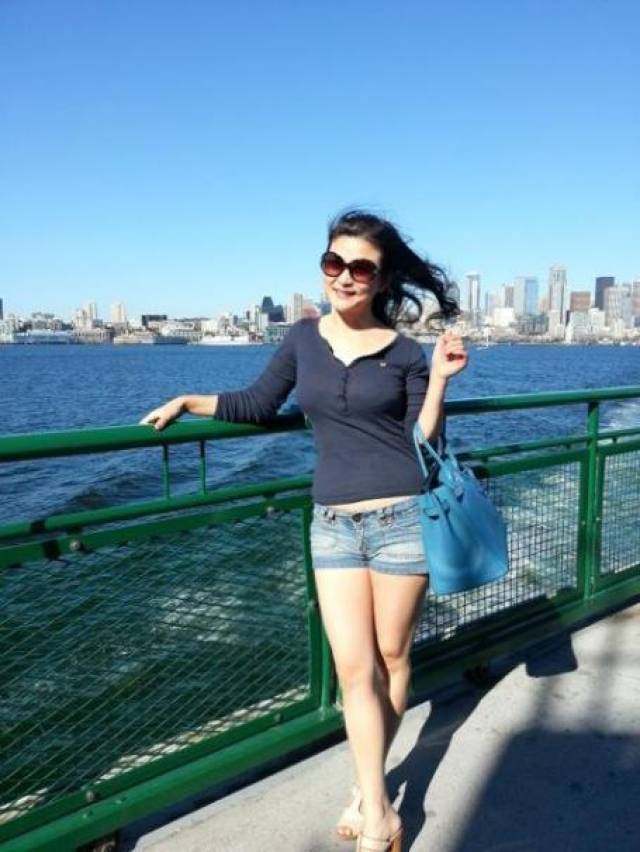 朱晓琳近照气质依旧,年逾半百,择偶标准有点难达到_手机搜狐网