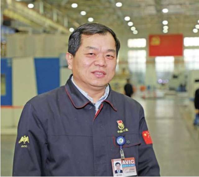 航空工业西飞副总经理总工程师吴志鹏的长空展翅
