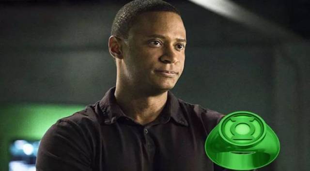 13,《绿箭侠》迪格要做绿灯?