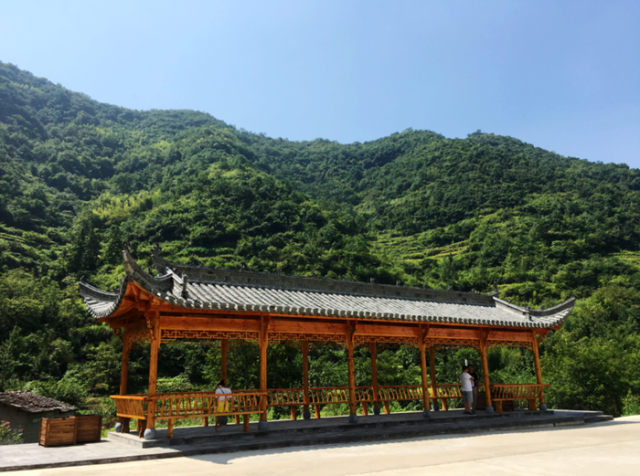 乡村"蝶变"——云岭镇梅村美丽乡村建设侧记