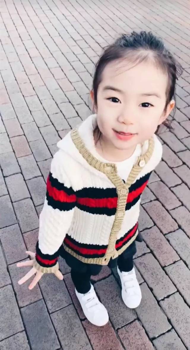 李承铉却说:"我家里还有个女儿!