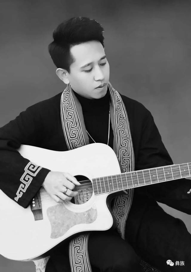 彝族青年歌手阿布最新单曲《游子心声》首发推荐