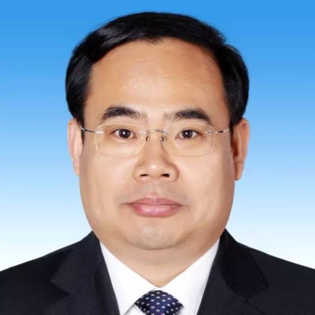 我校原党委副书记程基伟任工业和信息化部人事教育司副司长.