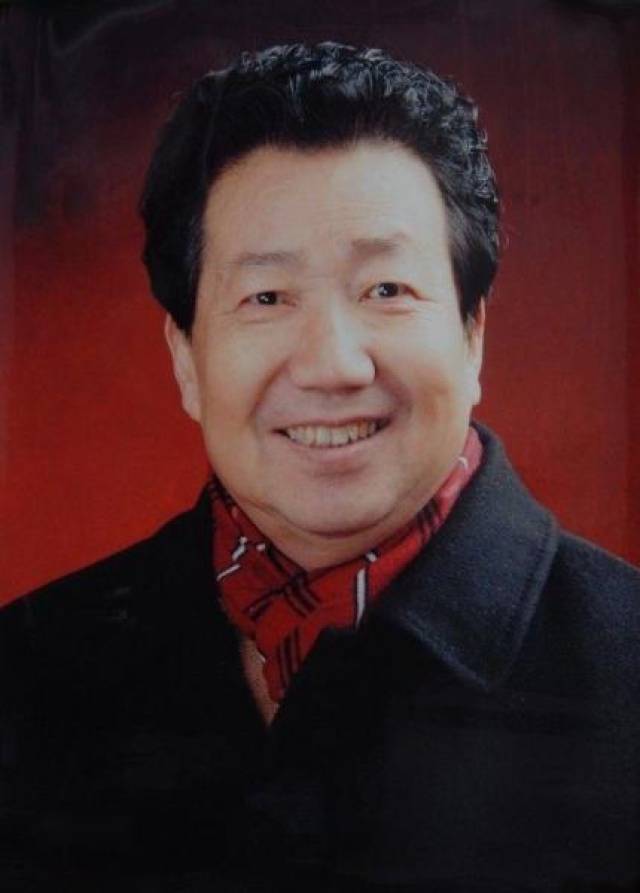 画家田文虎入选《亚洲艺术风云人物 · 十人集》名家真迹 · 典藏长卷