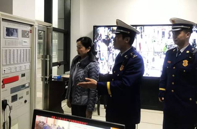 安全|镇巴县副县长李妮开展节前消防安全检查活动