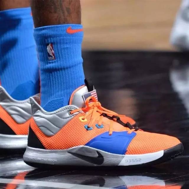 首发配色就上天——pg 3!