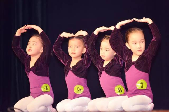 二级舞目《小蝌蚪变青蛙》(儿童舞蹈)