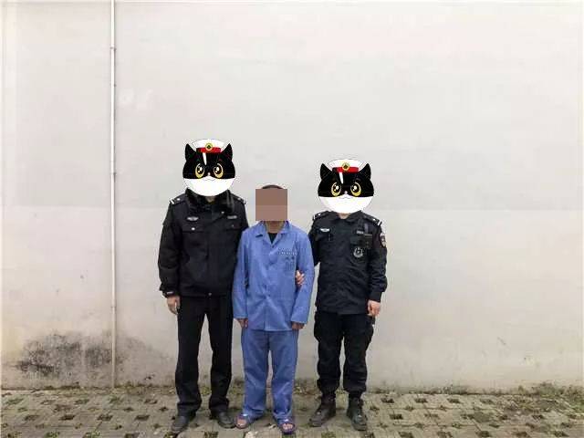 德保一男子妨害民警执行公务被刑拘