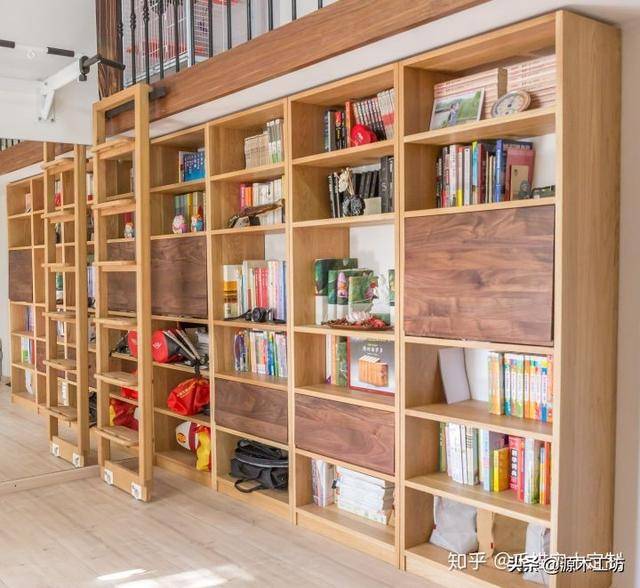 源木工坊满墙书柜定制详解黑胡桃木白蜡木