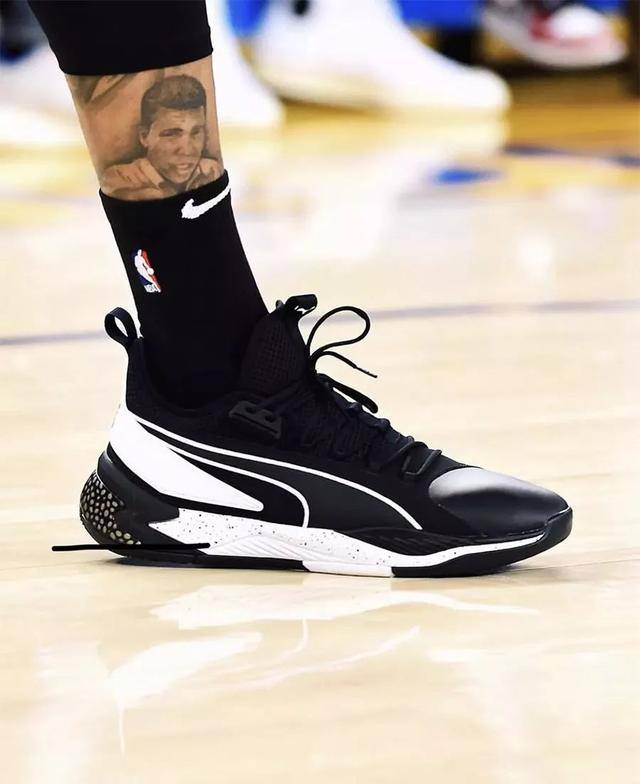 考辛斯上脚「全新 puma 篮球鞋」曝光!即将发售!
