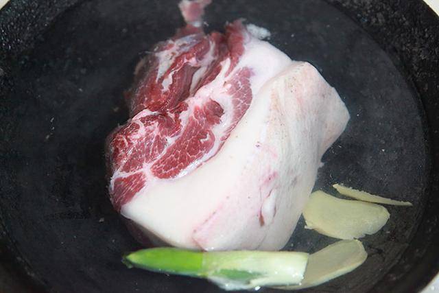 东坡肉,一道极美浓的煮肉方式,让人为之痴狂!