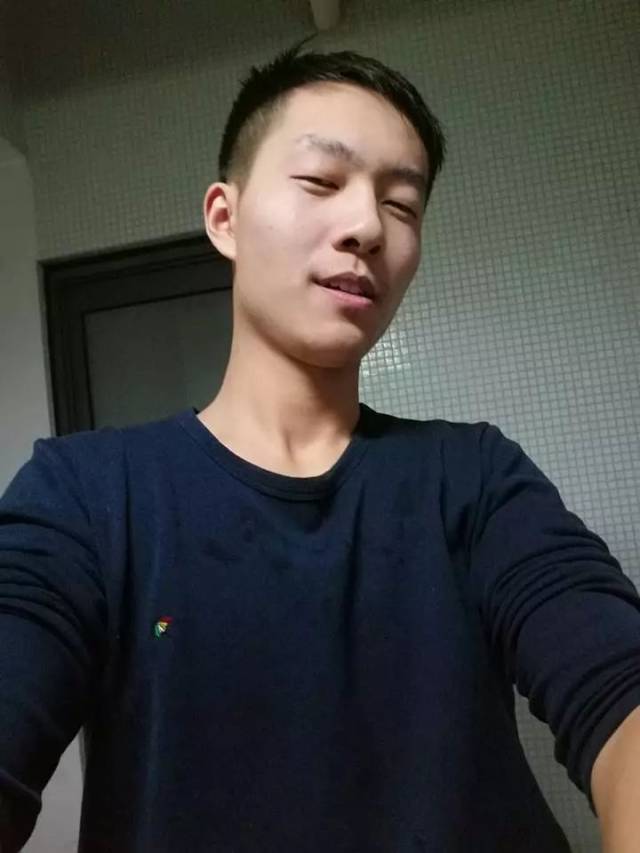 过年啦~顺便祝两位小伙子生日快乐