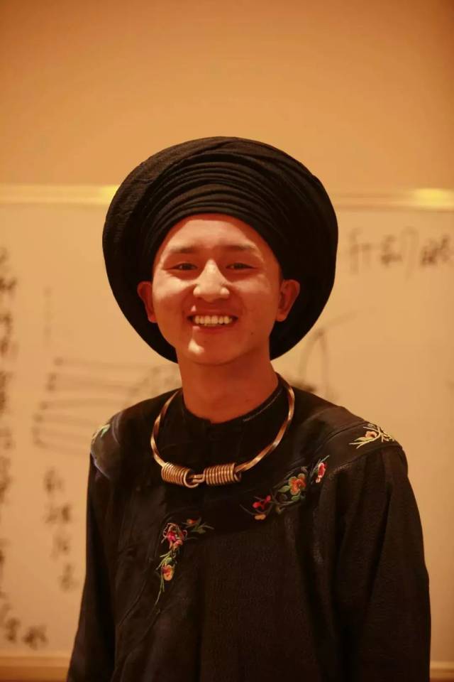 "阿幼朵艺术学院"春季招生启动!请转给有梦想的民族孩子