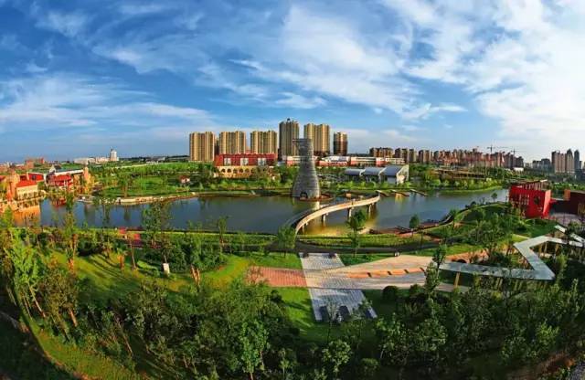 【年度系列访谈】专访南湖区南湖新区(东栅街道)党工委书记俞益东