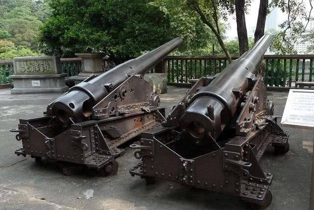 原创清军最强大炮,世界火炮之王,重44吨,射程2公里,一弹未发