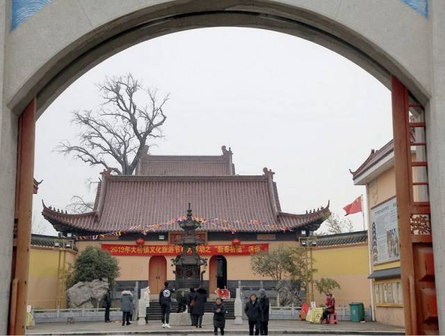 江都开元寺 夏建华 摄
