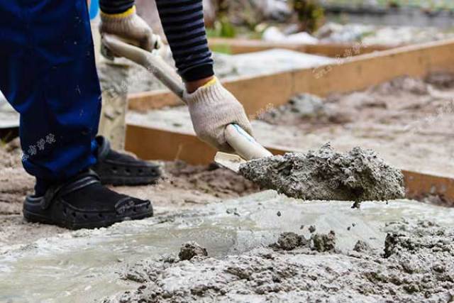 耐火浇注料施工时所需要注意的细节是什么?