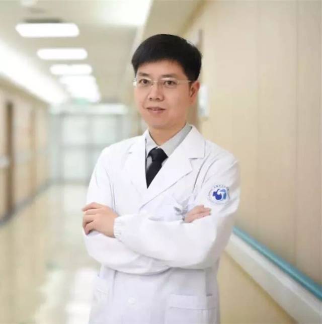 大家好!我是余姚市人民医院营养科的楼建军.