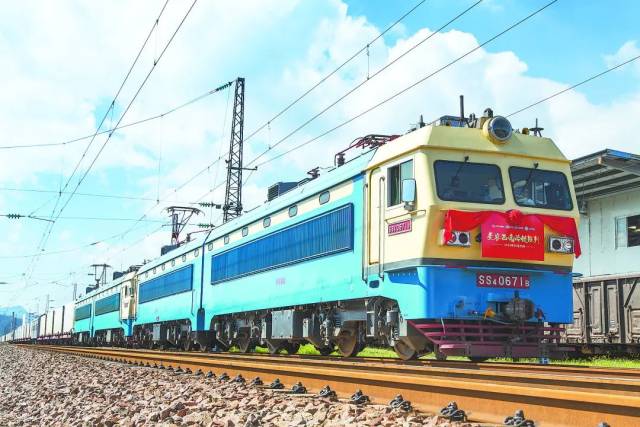 中铁特货公司完成股权转让,离上市不远了!