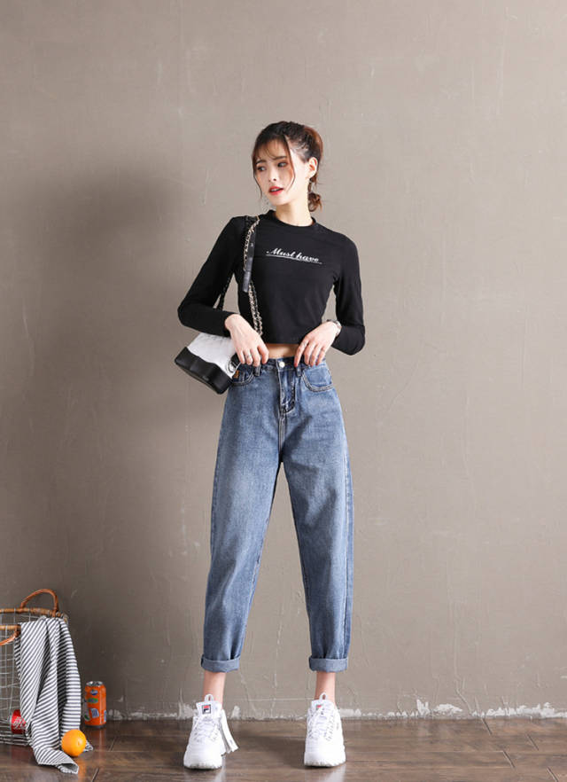 14套遮肉显瘦的牛仔老爹裤搭配示范,解决腿粗女生的穿搭难题!