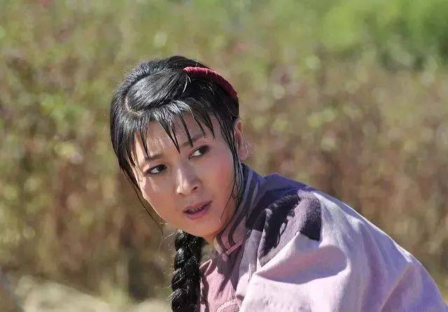 闫学晶扮演的活泼可爱的纯真的山杏,在之后,闫学晶也是有很多不错的