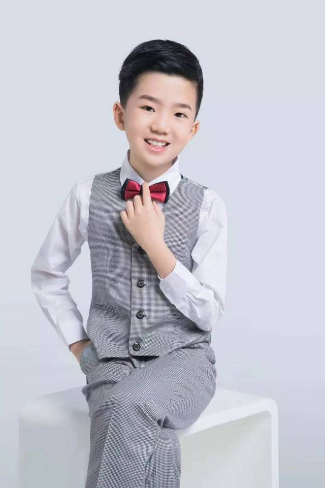 【天骄抢鲜预告】正月十五快来看内蒙古少儿频道,天骄小主持人亮相