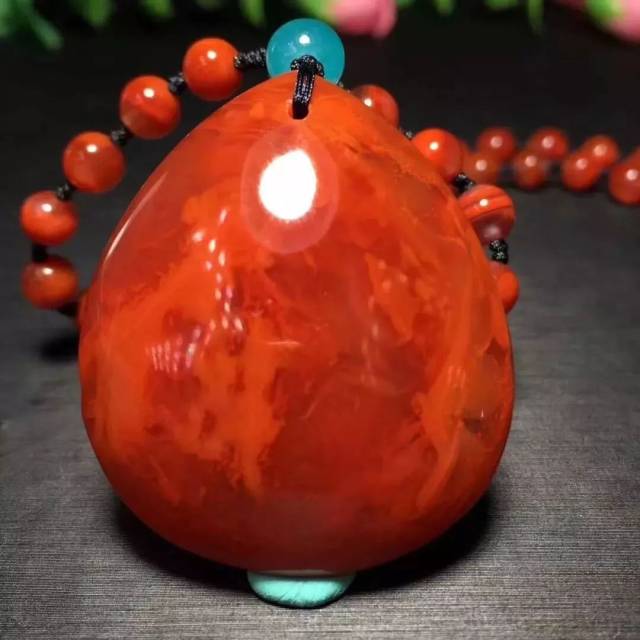 多伦玛瑙!散落在草原上的宝石