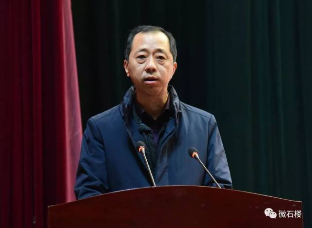 灵泉镇党委书记 王延平