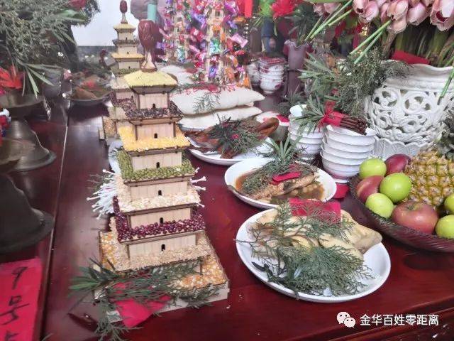 25桌供品不重样汤溪这个村今天摆胜祭祖场面十分壮观