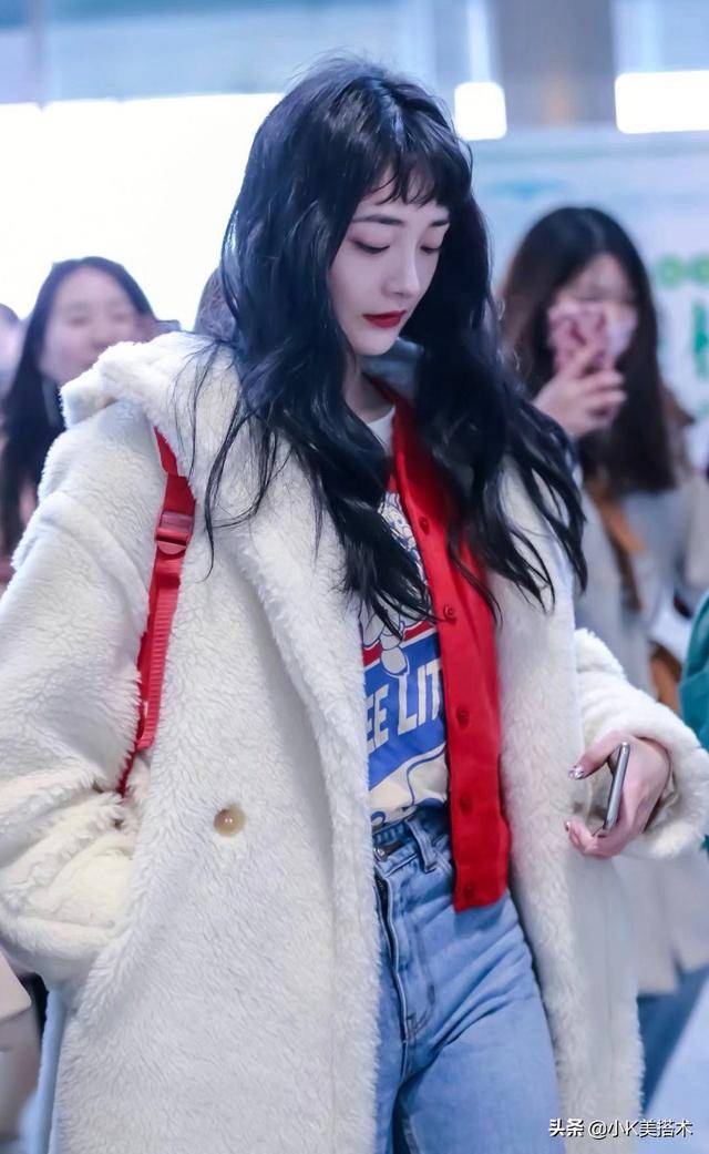 20岁周洁琼换新发型,剪"短一截"刘海后,连气质都不一样了!