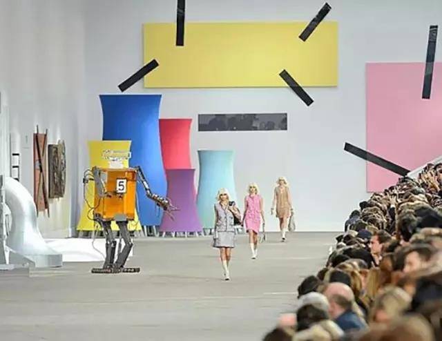 高山滑雪屋 2019/20香奈儿秋冬高级成衣发布会秀场