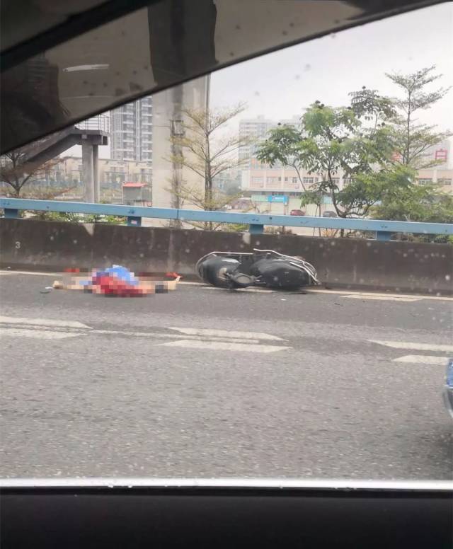 今早东莞发生惨烈车祸,一人当场身亡!