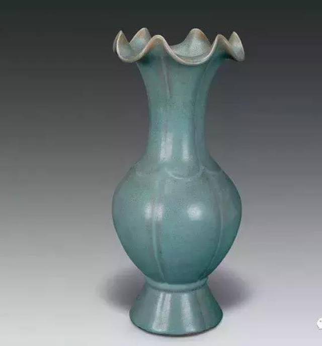 花口瓶——两宋时期大量外销，如今已成为集藏重点！_搜狐网