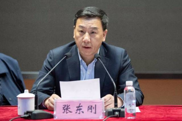 教育部党组任命查显友同志为西安电子科技大学党委书记