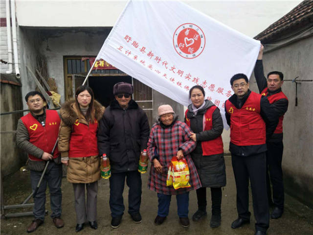 盱眙县铁佛卫生院爱心天使志愿者深入伤残军人家中走访慰问