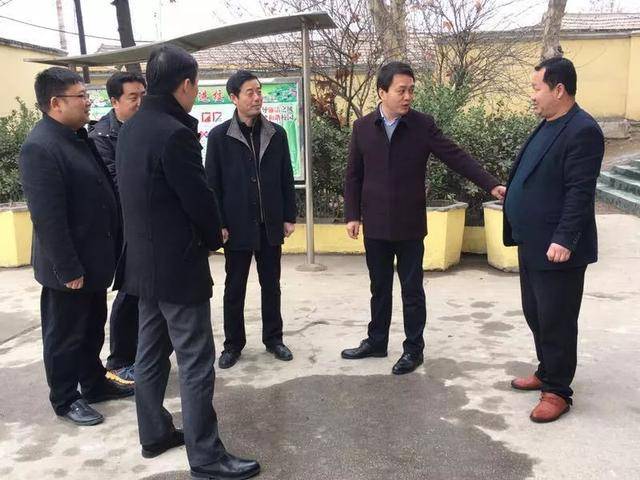 教育要闻潼关县委书记樊正学副县长张力调研全县教育工作