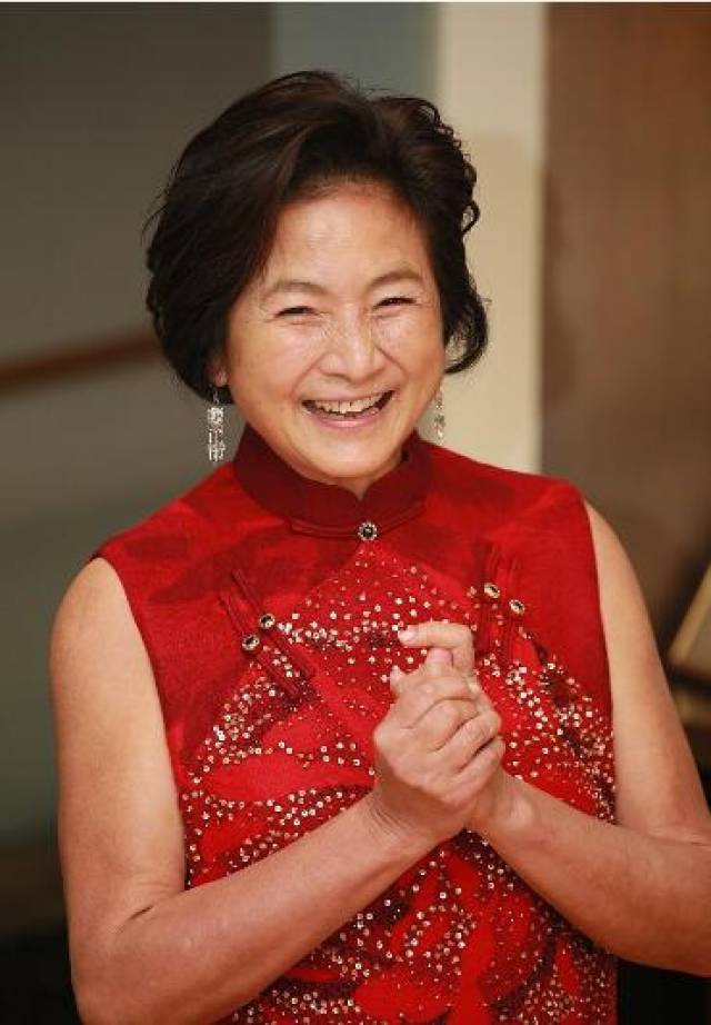 原子鏸嫁外籍型男生孩子没上限 郑佩佩给女婿满分