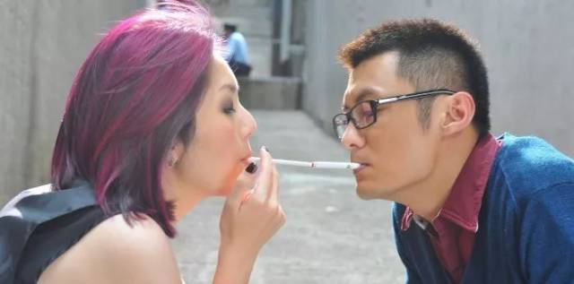 《志明与春娇》相遇10周年,一串字母却惹哭了无数人.