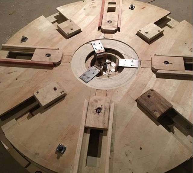 旋转就变大的桌子机械结构全解密!