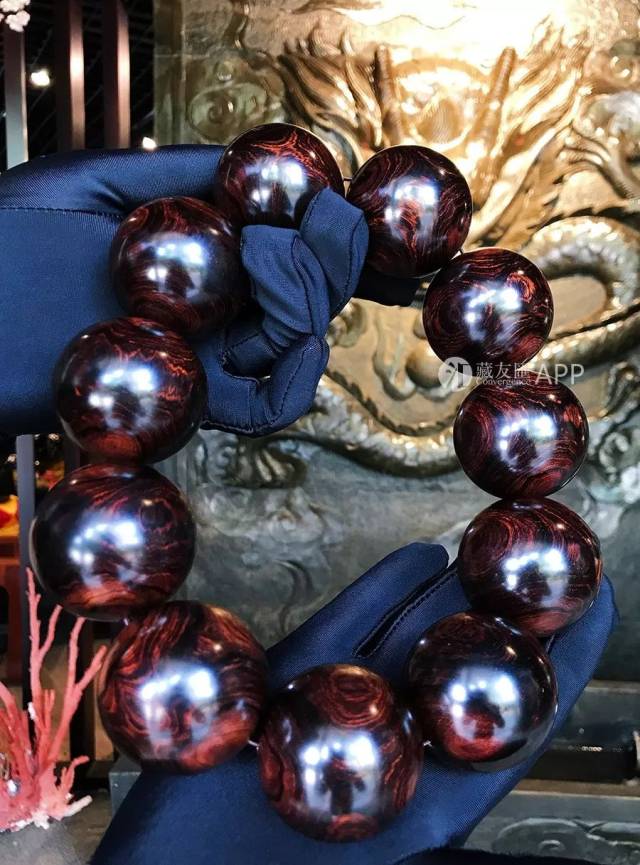 震撼!十年难遇的世间极品45mm全鬼眼紫油梨