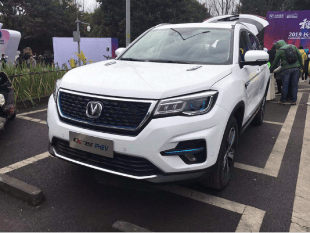 长安汽车助阵重马预热赛 年轻的力量在初春绽放