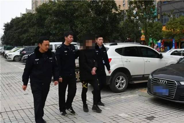丰城曲江这3名小伙不务正业专干这事被刑拘