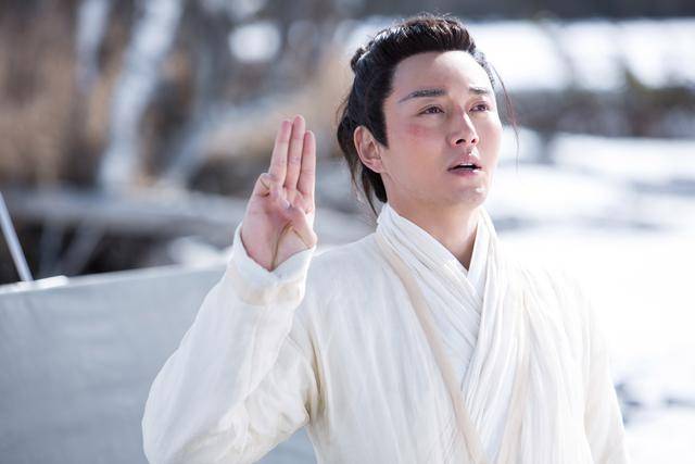 新版倚天火爆上线李东学版张翠山演技获赞