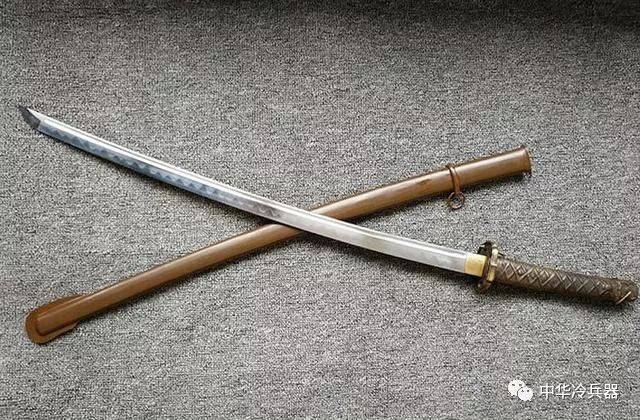 戦術刀 黒武者 古兵器 武具 刀装具　日本刀 鍛造打 鋼刀 冷兵器 護身工具 日本有著名的村正妖刀，中国有什么历史名刀？_搜狐网