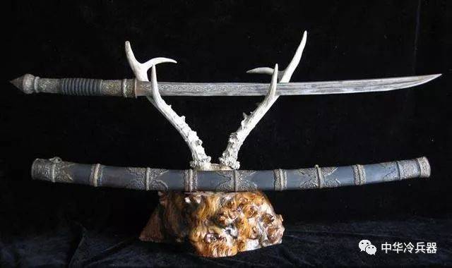 百炼钢化作绕指柔！被称为世界十大名刀——缅刀_搜狐网