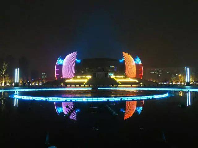 菏泽夜晚的一颗明珠